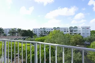 482 NW 165th St Rd, Miami, FL 33169 - Photo 3