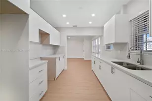 1805 NW 189th Terrace, Miami Gardens, FL 33056 - Photo 11