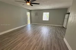 220 NW 12th St, Pompano Beach, FL 33060 - Photo 15