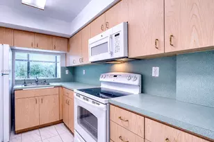 9440 W Flagler St, Miami, FL 33174 - Photo 3