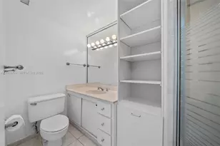 300 Bayview Dr, Sunny Isles Beach, FL 33160 - Photo 15