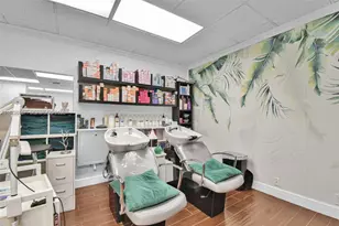 300 Bayview Dr, Sunny Isles Beach, FL 33160 - Photo 59