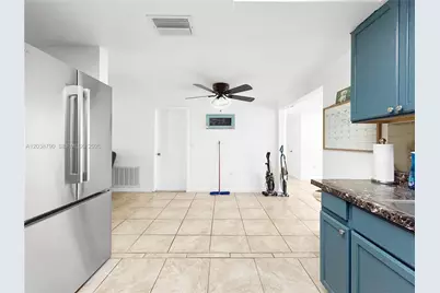 7200 Sandalwood Dr, Other City - In The State Of Florida, FL 34668 - Photo 13