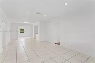 4151 SW 56th Ave, Davie, FL 33314 - Photo 9