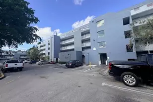9375 Fontainebleau Blvd, Miami, FL 33172 - Photo 13
