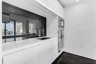 120 Ocean Dr, Miami Beach, FL 33139 - Photo 15