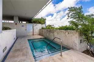 120 Ocean Dr, Miami Beach, FL 33139 - Photo 51