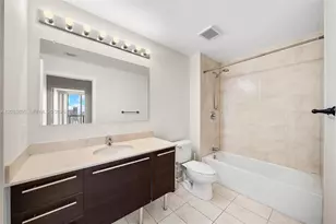 1900 N Bayshore Dr, Miami, FL 33132 - Photo 19