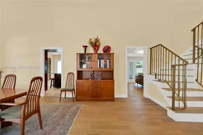 8940 SW 160th St, Palmetto Bay, FL 33157 - Photo 5