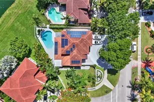 8940 SW 160th St, Palmetto Bay, FL 33157 - Photo 1