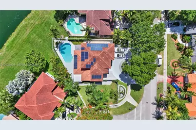 8940 SW 160th St, Palmetto Bay, FL 33157 - Photo 41