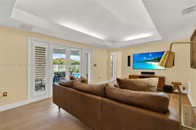 8940 SW 160th St, Palmetto Bay, FL 33157 - Photo 15