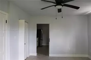3825 SW 88th Ct, Miami, FL 33165 - Photo 9