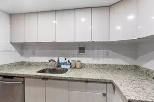 1200 West Ave, Miami Beach, FL 33139 - Photo 9