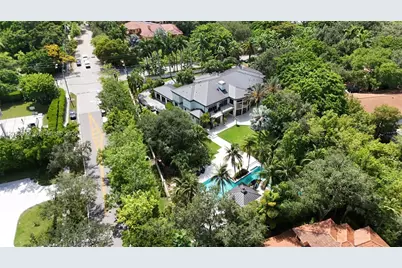 10395 SW 67th Ave, Pinecrest, FL 33156 - Photo 45