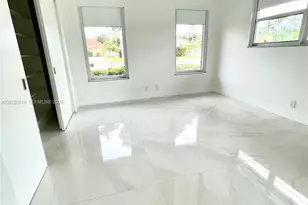 5721 Bayview Dr, Fort Lauderdale, FL 33308 - Photo 5