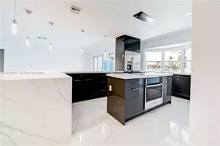 5721 Bayview Dr, Fort Lauderdale, FL 33308 - Photo 13