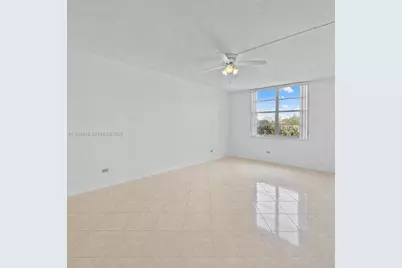 230 174th St #404, Sunny Isles Beach, FL 33160 - Photo 3