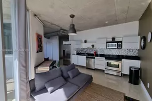 690 SW 1st Ct, Miami, FL 33130 - Photo 11