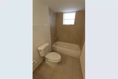 650 NW 114th Ave #202, Sweetwater, FL 33172 - Photo 15