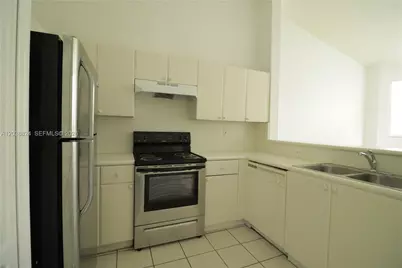 1568 SE 26th St #206, Homestead, FL 33035 - Photo 7