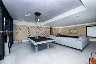 121 NE 34th St, Miami, FL 33137 - Photo 29