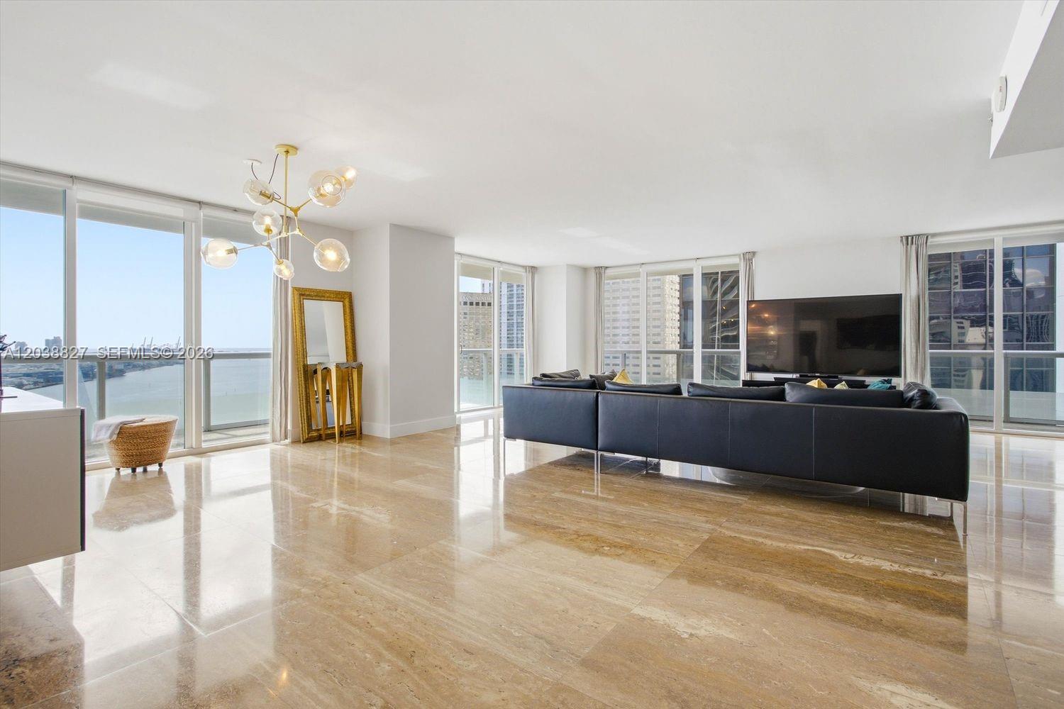 50 Biscayne Blvd #2510 - 50 Biscayne Blvd #2510, Miami, FL 33132 Luxury Property | Jose Angel Pina