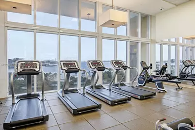50 Biscayne Blvd #2510, Miami, FL 33132 - Photo 31