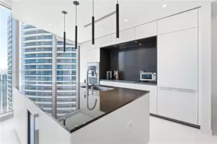300 Biscayne Blvd Way, Miami, FL 33131 - Photo 15
