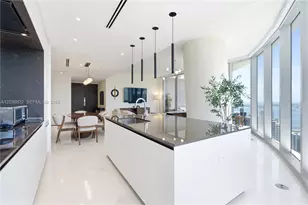 300 Biscayne Blvd Way, Miami, FL 33131 - Photo 5