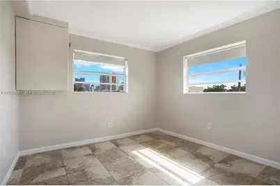 1020 SW 7th St #9, Miami, FL 33130 - Photo 9