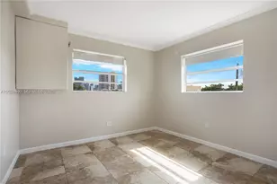 1020 SW 7th St, Miami, FL 33130 - Photo 9