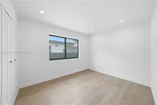 1861 NW 27th St, Miami, FL 33142 - Photo 23