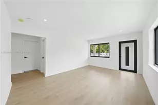1861 NW 27th St, Miami, FL 33142 - Photo 13
