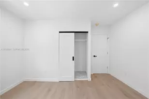 1861 NW 27th St, Miami, FL 33142 - Photo 21