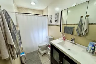 15940 NW 37th Pl, Miami Gardens, FL 33054 - Photo 13