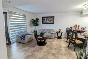 8275 NW 186th St, Hialeah, FL 33015 - Photo 33