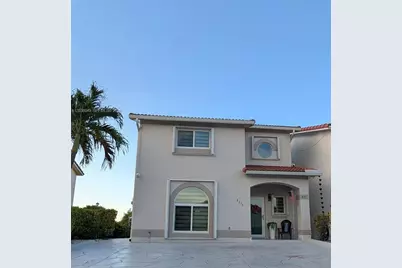 8275 NW 186th St #801, Hialeah, FL 33015 - Photo 3
