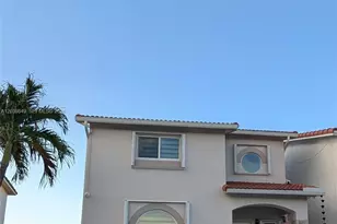 8275 NW 186th St, Hialeah, FL 33015 - Photo 3