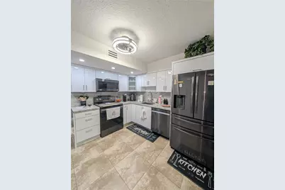 8275 NW 186th St #801, Hialeah, FL 33015 - Photo 23