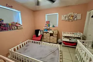 15970 NW 37th Pl, Miami Gardens, FL 33054 - Photo 11