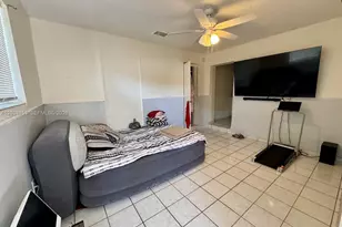 15970 NW 37th Pl, Miami Gardens, FL 33054 - Photo 13