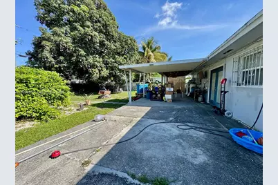 15970 NW 37th Pl, Miami Gardens, FL 33054 - Photo 17