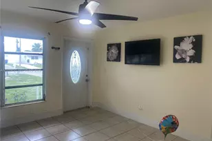 1111 N Vineyard St, Lehigh Acres, FL 33936 - Photo 7