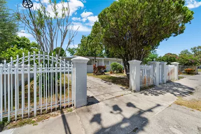3035 NW 83rd St, Miami, FL 33147 - Photo 3