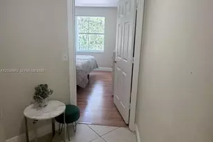 9610 NW 2nd St, Pembroke Pines, FL 33024 - Photo 13