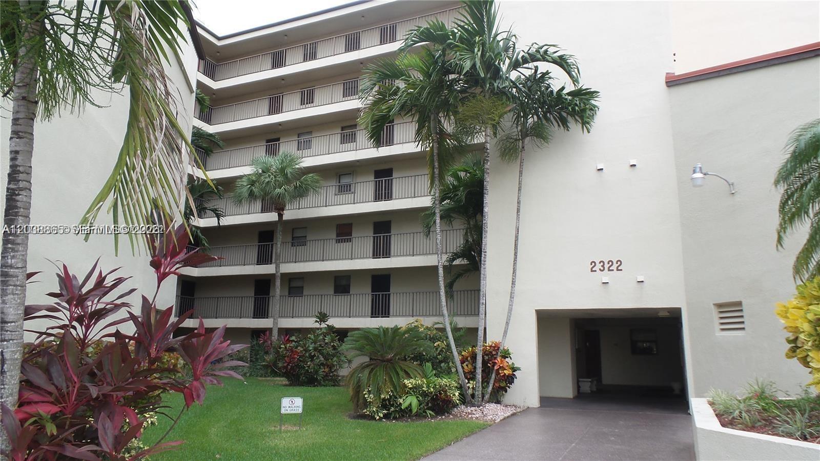 2320 S Cypress Bend Dr #206 - 2320 S Cypress Bend Dr #206, Pompano Beach, FL 33069 Luxury Property | Jose Angel Pina