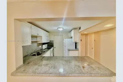 2320 S Cypress Bend Dr #206, Pompano Beach, FL 33069 - Photo 7