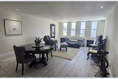 5401 Collins Ave #1513, Miami Beach, FL 33140 - Photo 15