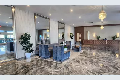5401 Collins Ave #1513, Miami Beach, FL 33140 - Photo 13